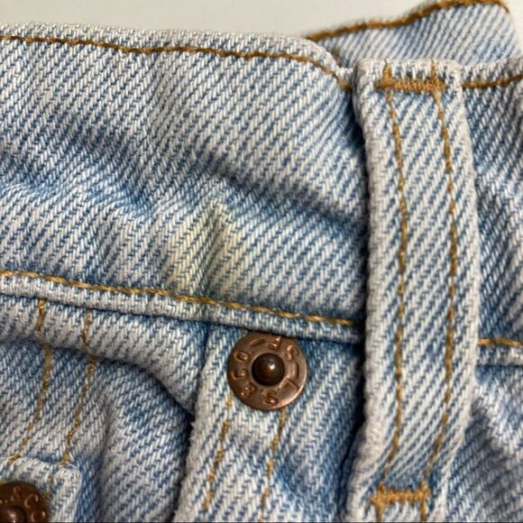LEVI STRAUSS & CO. VINTAGE Light Washed Jeans 16551-0234 Size 10, USA Made 09/93 - Picture 12 of 13